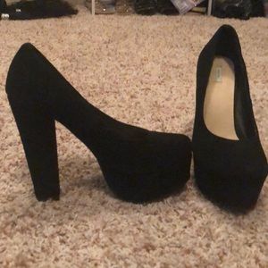 Shoe